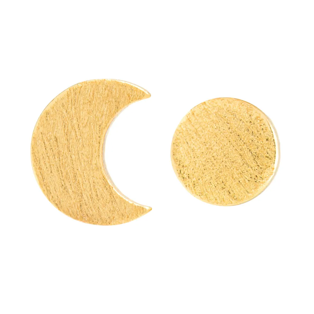 Family_To_The_Moon_And_Back_pair_Gold_Plated_earring_LULU1652_137.webp