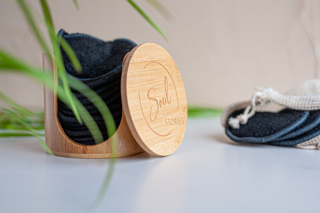 Make-up pads + houder