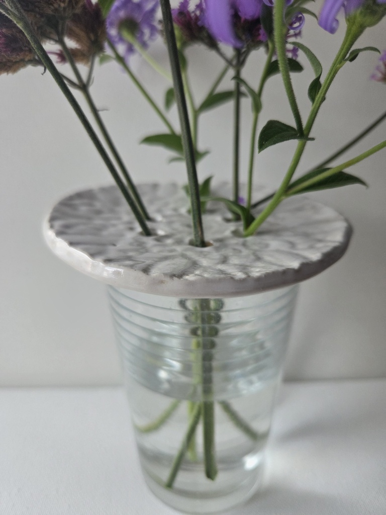 W78 Bloemschikschijf wit