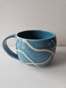 Lineair blauwe mok