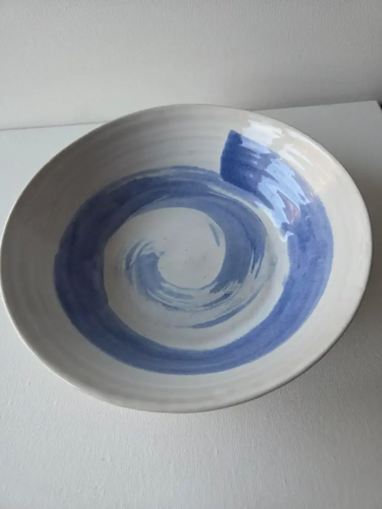 W89 schaal met blauwe veeg