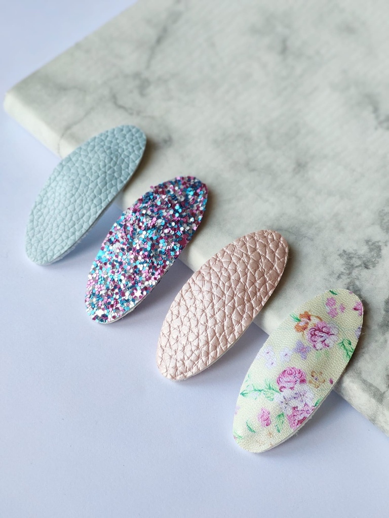 Lizzie -Set of 4 Snap Clips